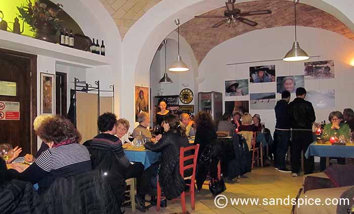  Inexpensive Rome Restaurants - Machiavelli's Club