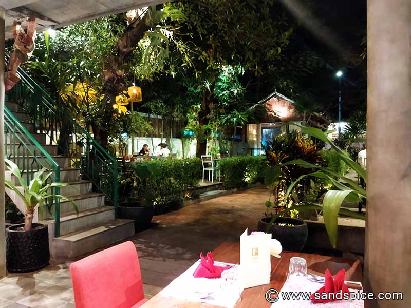 Mahob Kymer Cuisine - Drink & Eat in Siem Reap Cambodia