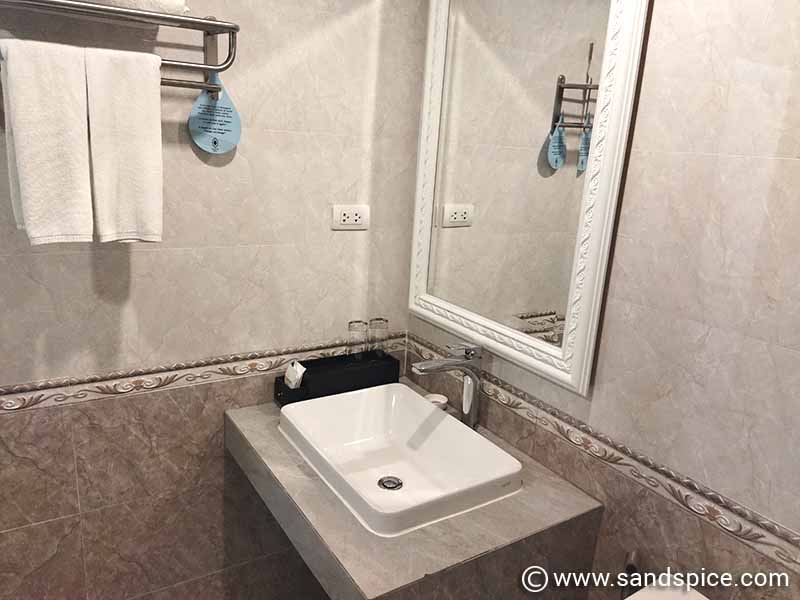 eastin-hotel-vientiane-laos-04