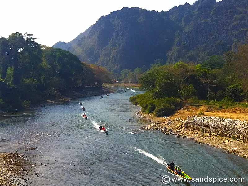 Boat trips on the river - Vang Vieng