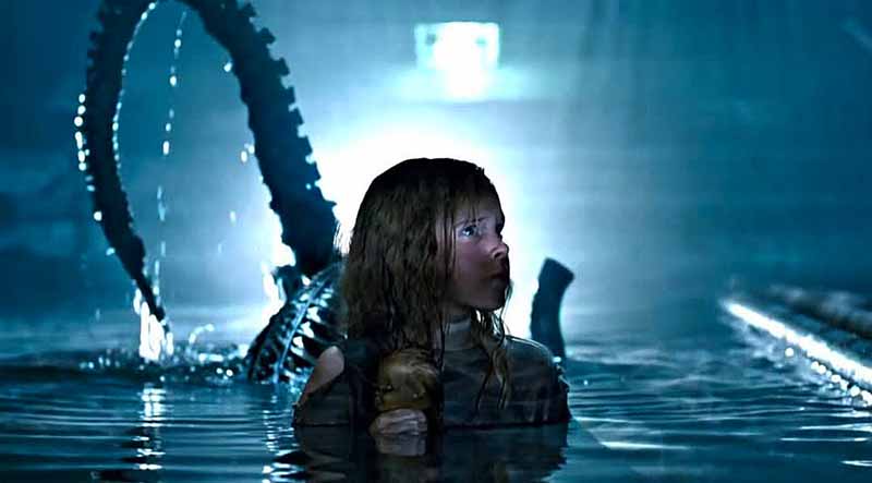 They mostly come at night ... mostly - Aliens